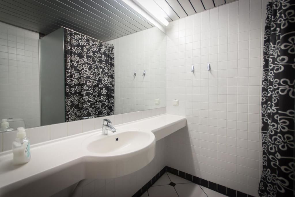 Отель Peoleo Hotell Таллин